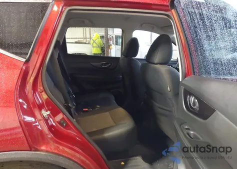 2018 Nissan Rogue Sv z USA, uszkodzony, nr VIN 5N1AT2MT2JC829627